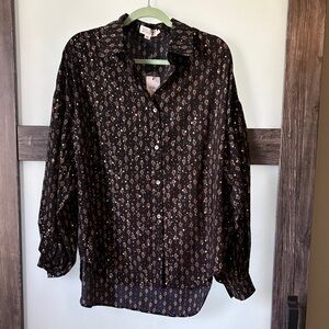 Molly Bracken Black Button-Down Shirt with Tan Pattern